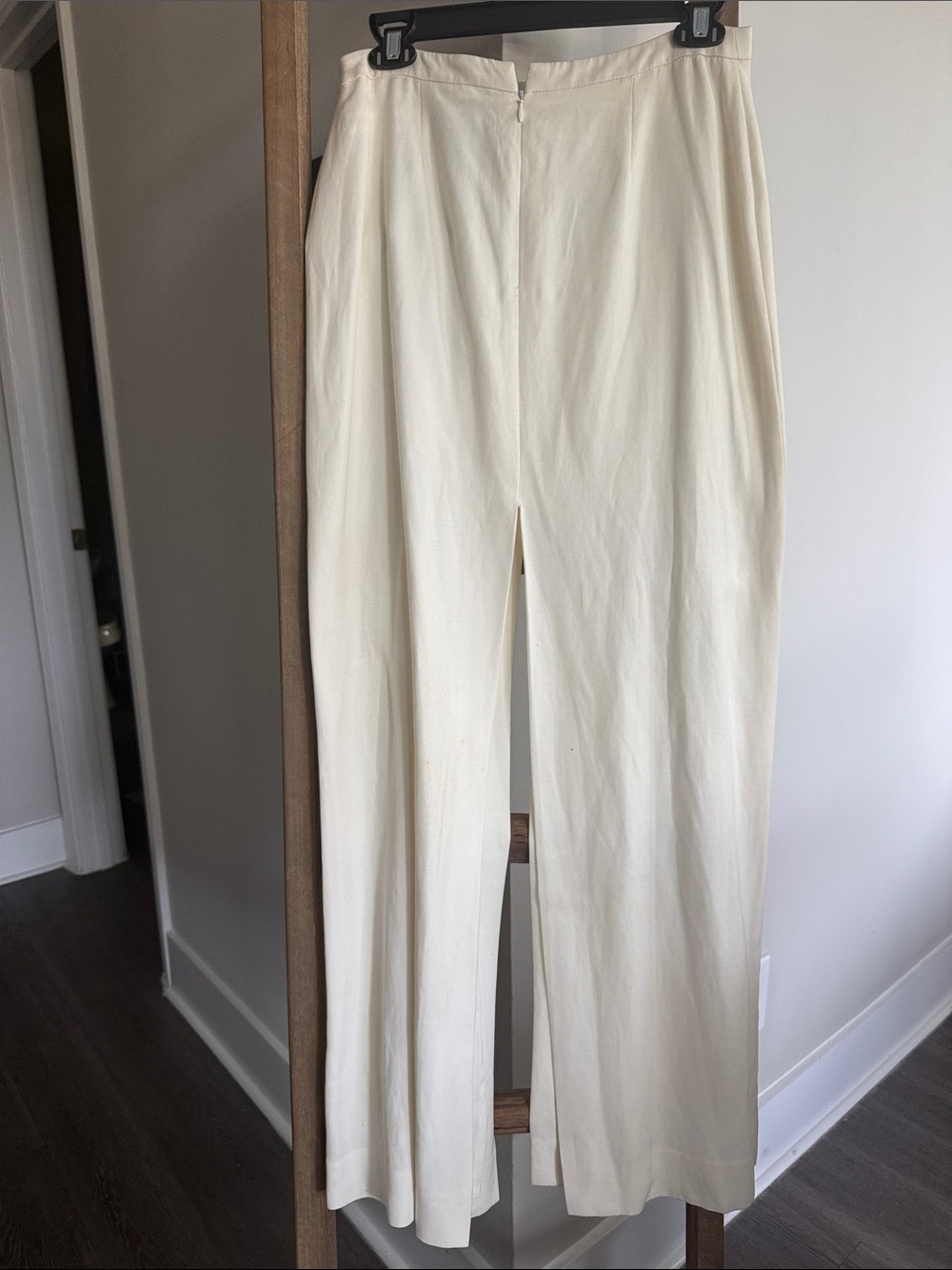 BCBGMaxAzria Cream High-Waist Straight-Leg Pants